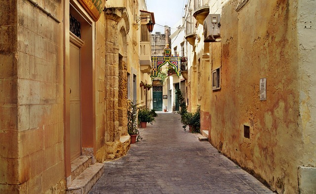 malta, alley, valletta, malta, malta, malta, malta, malta, valletta